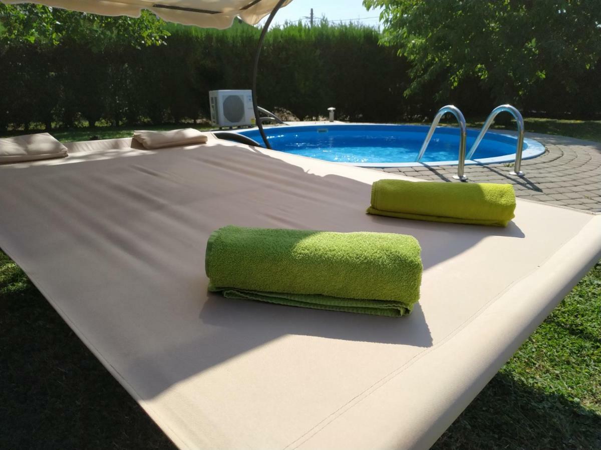 Orient Relax Garden Apartment Кестели Екстериор снимка