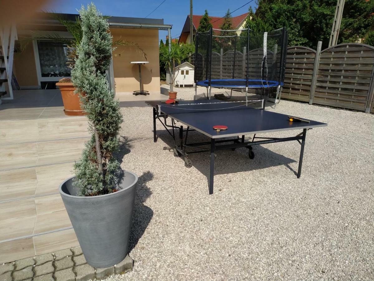 Orient Relax Garden Apartment Кестели Екстериор снимка
