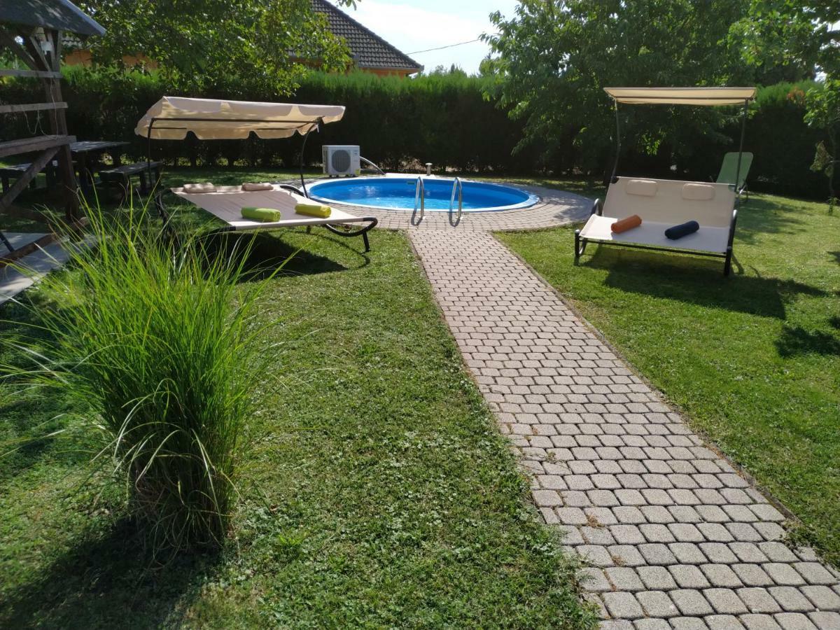 Orient Relax Garden Apartment Кестели Екстериор снимка