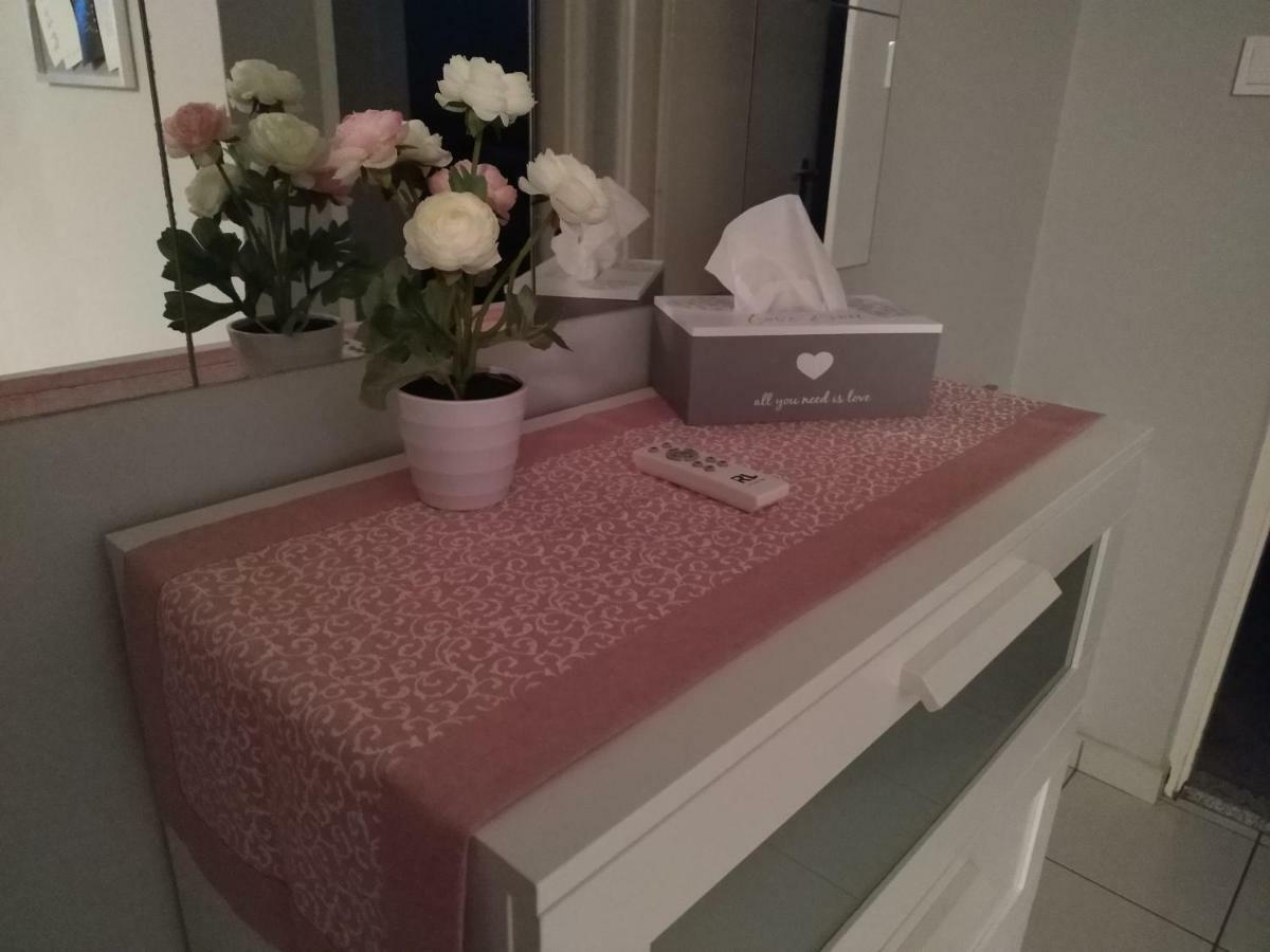 Orient Relax Garden Apartment Кестели Екстериор снимка